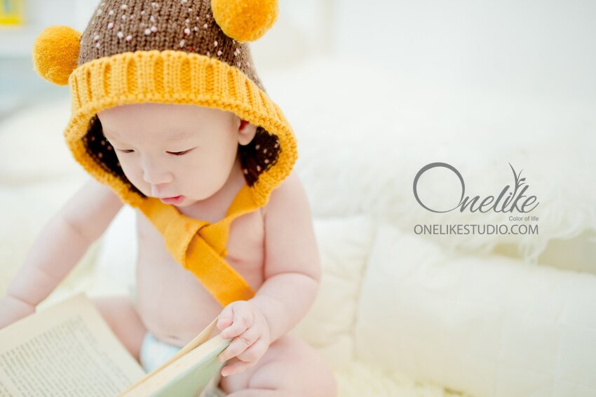 Chụp hình cho bé